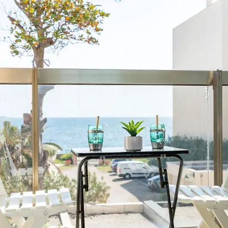 Apartment Hesperides By Interhome